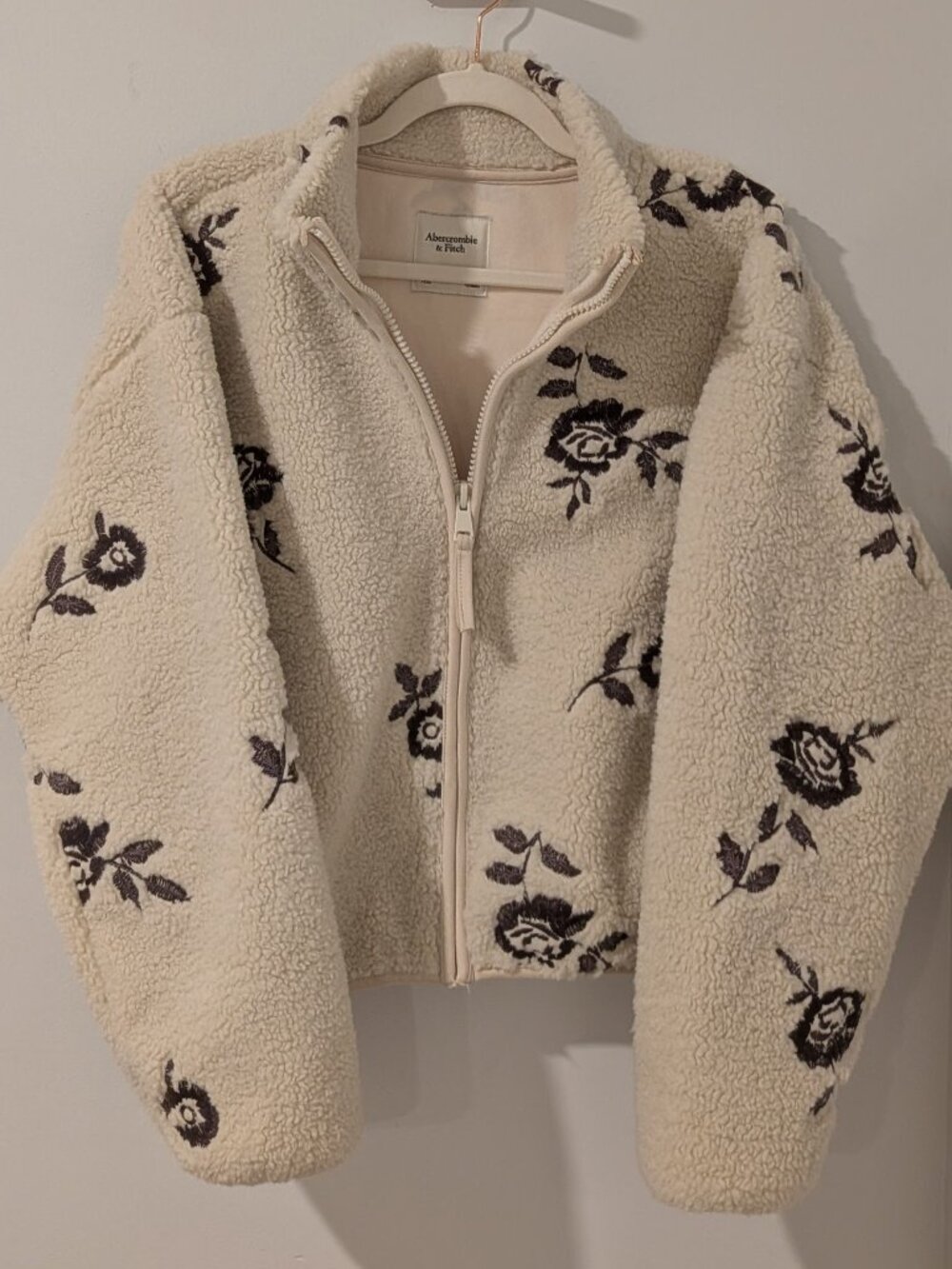 Abercrombie & Fitch Sherpa Full-Zip Jacket in Warm Beige- Size XS